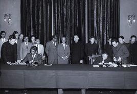 米膠協定 米膠協定