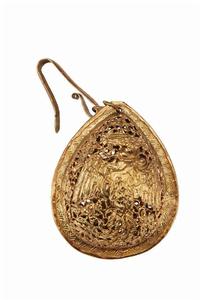 南宋鳳紋桃形霞帔金墜子 南宋鳳紋桃形霞帔金墜子