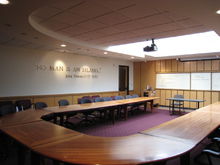 該學院教學樓內的一間教室