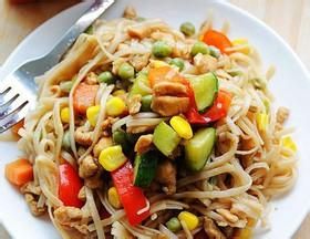 什錦醬炒麵 什錦醬炒麵