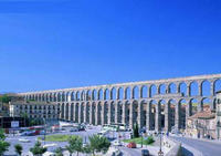 世界雨極——乞拉朋齊