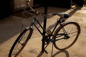 腳踏車[腳踏車]