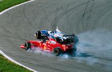 舒馬赫與維倫紐夫擦撞