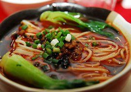 四川擔擔麵 四川擔擔麵