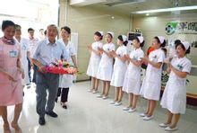 原國家衛生部副部長孫隆椿視察我院