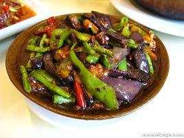 尖椒炒茄子 尖椒炒茄子