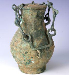 戰國銅提梁壺 戰國銅提梁壺
