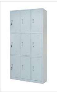 儲物櫃[家庭或商務儲物的地方]