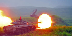 日本富士綜合火力演習