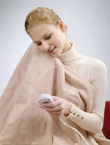 也可以披著，多種用途