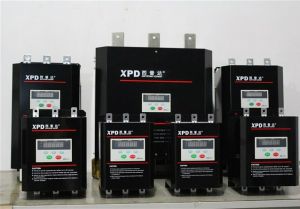 電動機軟起動器