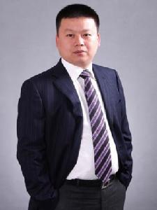 李新華[河南藍天集團有限公司董事長兼CEO]