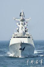 參加演練的海軍煙臺艦