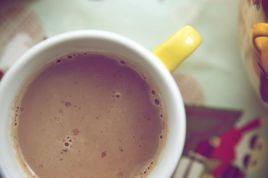 熱朱古力牛奶 熱朱古力牛奶