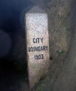 維多利亞城界碑 維多利亞城界碑