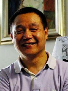 胡朝陽[湖北美術學院油畫系教授]