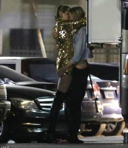 MC[MileyCyrus的名字縮寫]