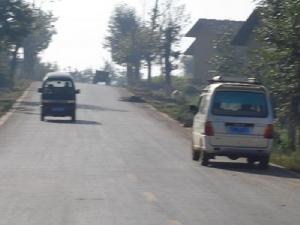 雲南省昭通市昭陽區守望鄉卡子村進村道路