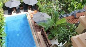 吳哥瓦塔納堆酒店