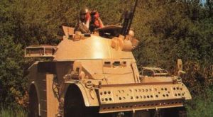 法國潘哈德AML輪式偵察車