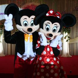 卡通人偶 卡通人偶