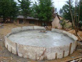 春雨水窖 春雨水窖