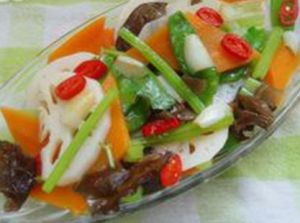 拌水芹香 拌水芹香