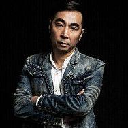 我有孤獨和酒你跟不跟我走 我有孤獨和酒你跟不跟我走