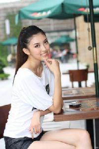 陳觀曉月 陳觀曉月