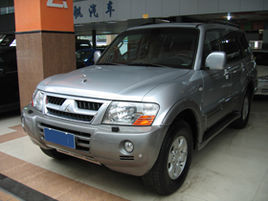三菱吉普 三菱吉普