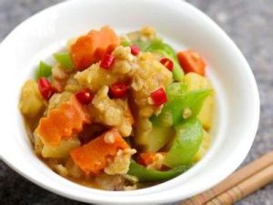 咖喱鱈魚雜蔬煲 咖喱鱈魚雜蔬煲