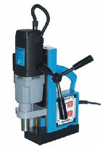 磁力鑽孔機 磁力鑽孔機