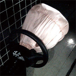 （圖）安全氣囊系統