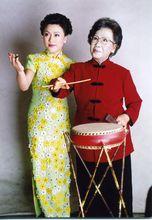 楊菲與恩師花五寶