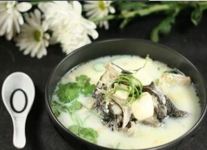豆腐魚頭湯 豆腐魚頭湯
