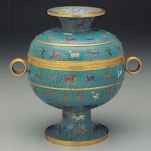 清乾隆掐絲琺瑯動物紋豆 清乾隆掐絲琺瑯動物紋豆