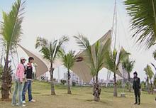 以一敵二，雙拳難敵四手