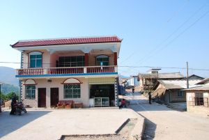 盤先龍上寨自然村 盤先龍上寨自然村