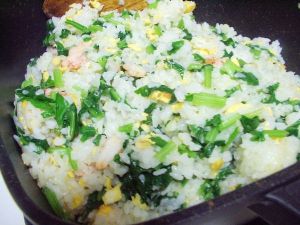 菠菜蛋炒飯 菠菜蛋炒飯