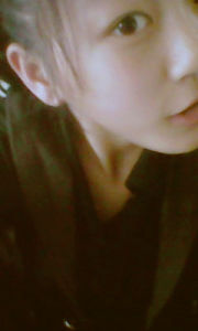 徐曉裕,13歲一個新生代網路歌手,相信不久就會走向銀幕,聲音多變,甜美,模仿能力超強給人留下極其深刻的印象。