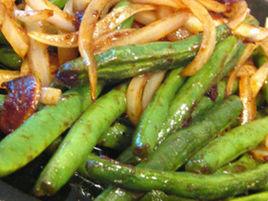 洋蔥炒扁豆 洋蔥炒扁豆