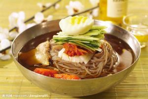 朝鮮族冷麵