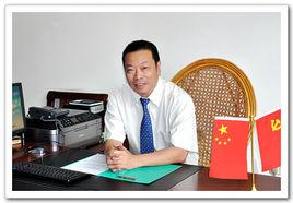 李絢[福建師大附中分黨委書記]