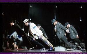 擺脫地心引力的幻想 擺脫地心引力的幻想