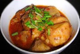 紅悶芋兒小排骨 紅悶芋兒小排骨