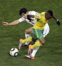 泰科&middot;莫迪塞（右）