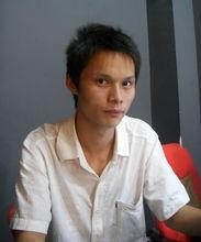 李小剛[原總政歌劇團美術設計]