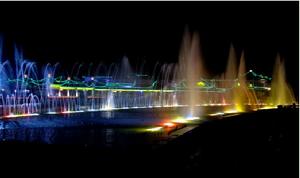 七星岩牌坊廣場