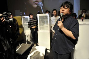 羅永浩舉辦“西門子冰櫃門門”事件交流會。