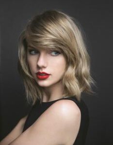 泰勒&middot;斯威夫特